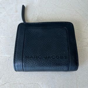 MARC JACOBS black leather wallet